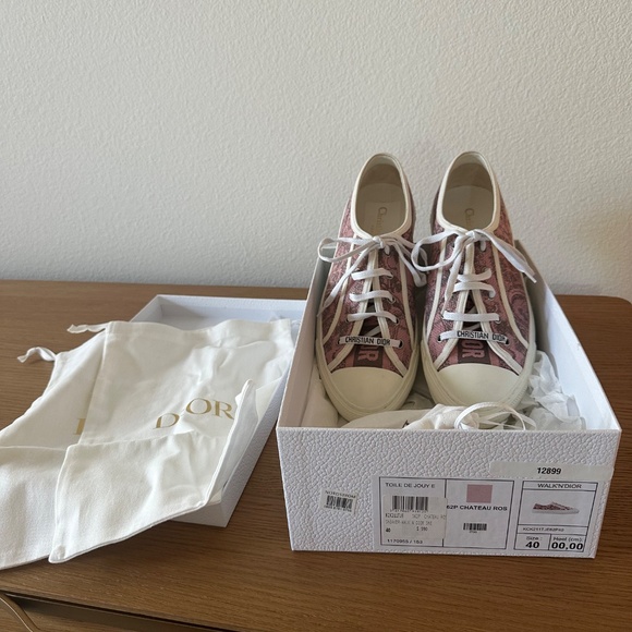 Dior Walk"N'Dior Sneakers - Picture 6 of 9